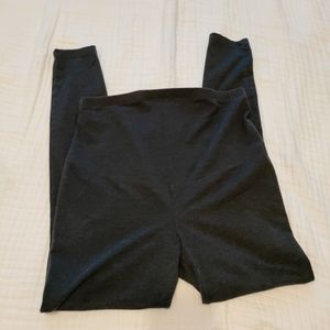 Old Navy Maternity Leggings size medium grey